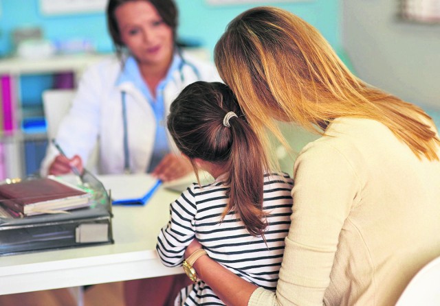 Ostatnio wśród rodziców pojawiła się moda posyłania dziecka na solarium przed ważnymi uroczystościami, na przykład komunią świętą. Lekarze twierdzą, że to absurdalny pomysł 