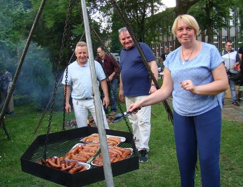 Oświęcim. Salezjański piknik rodzinny przyciągnął tłumy. Były tańce, śpiewy, pokazy, kulinarne specjały i wielka loteria [ZDJĘCIA] 