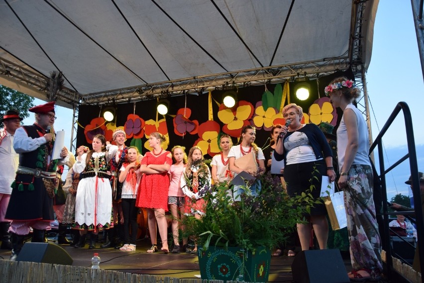 Festiwal Godki 2018. Znamy wyniki konkursów na najlepszych gawędziarzy, tancerzy, śpiewaków [NOWE ZDJĘCIA]