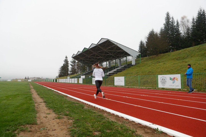 Przebudowano Stadion Miejski w Ustrzykach Dolnych. Powstała...