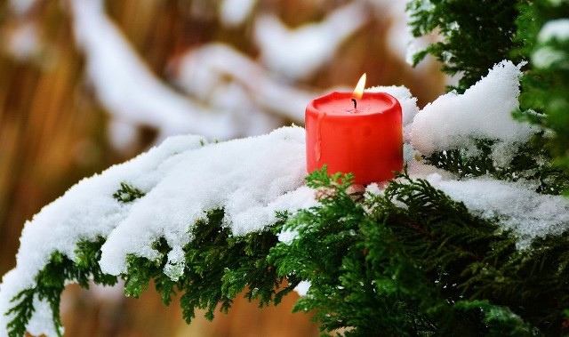 Życzenia świąteczne na Boże Narodzenie - wyślij życzenia na Facebooku lub SMS