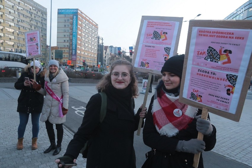 One Billion Rising w Szczecinie: Nazywam się Miliard. Tańcem walczą o prawa kobiet [ZDJĘCIA]