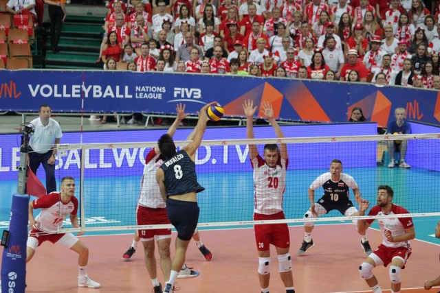 W fazie grupowej MŚ 2022 polscy siatkarze zagrają z USA