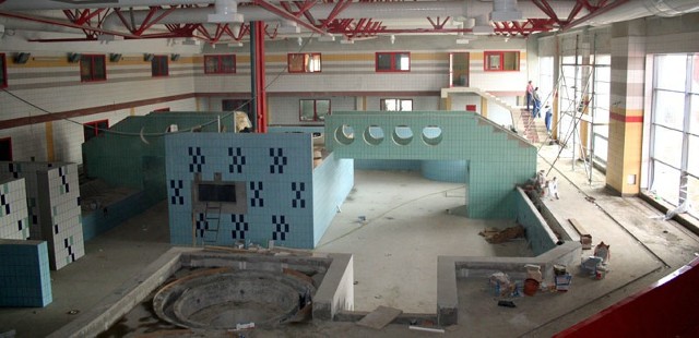 Prace przy budowie aquaparku ruszyły w kwietniu 2009 r., a otwarcie obiektu planowane jest na koniec października
