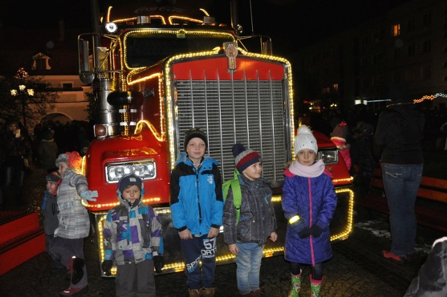 Świąteczna ciężarówka Coca-Coli w Kluczborku.