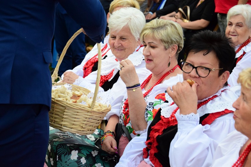 Fotorelacja z dożynek powiatowo - gminnych w Janowcu Wkp.