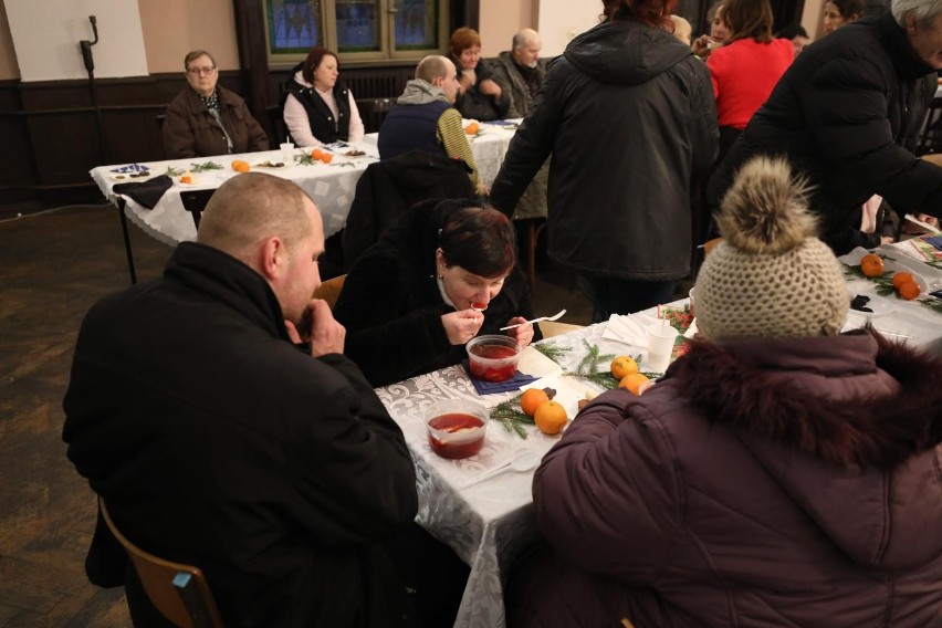 Wigilijne spotkanie dla osób w kryzysie bezdomności...