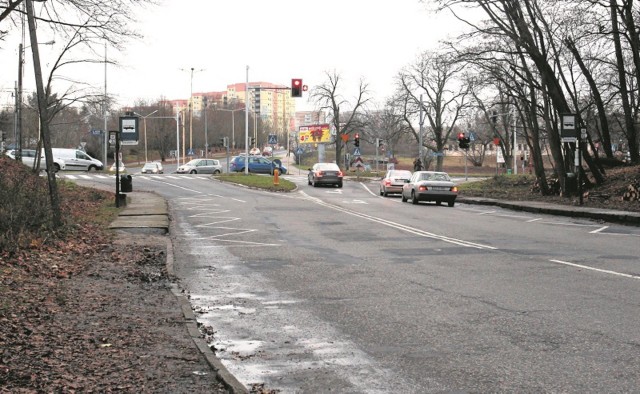 Przebudowa ulicy Spacerowej (na zdjęciu) to jedno z najważniejszych zadań nowej kadencji. Nową jezdnią ma pojechać tramwaj w kierunku al. Wojska Polskiego i ul. Szafera.