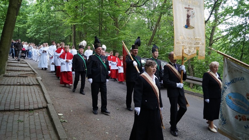 Boże Ciało w Jastrzębiu: tłumy na procesji