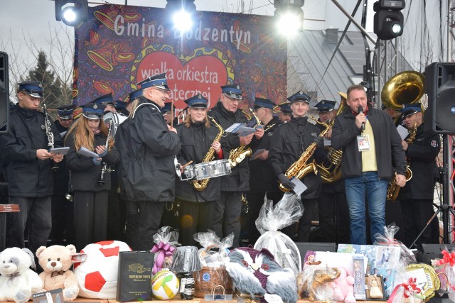 Wspaniały finał WOŚP w Bodzentynie. Zebrano ponad 31 tysięcy złotych. Zobaczcie nowe zdjęcia.