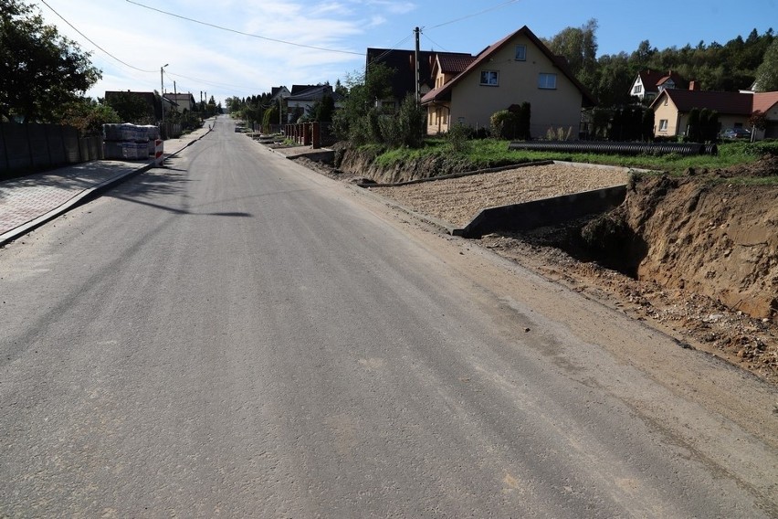 Remont drogi powiatowej w Smykowie. Prace mają zakończyć się do 15 października