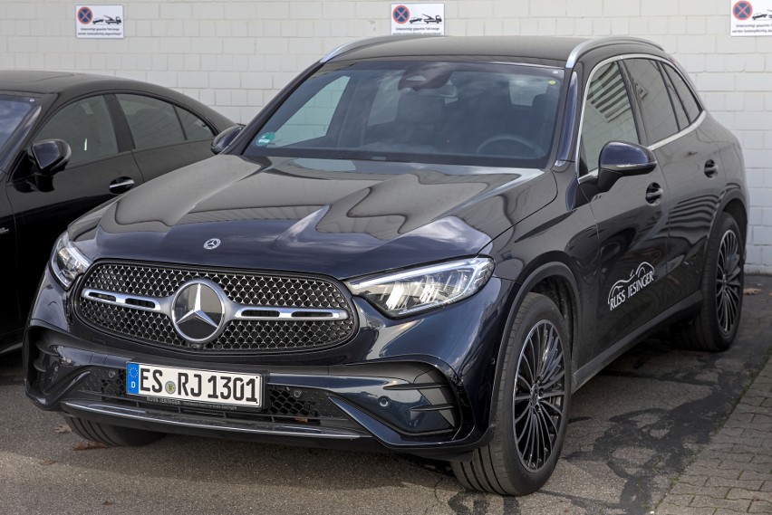 Mercedes-Benz GLC II generacji został zaprezentowany w...
