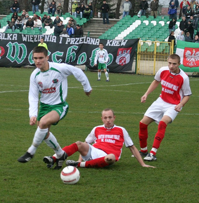 Fragment meczu Radomiak - Zwolenianka, który rozegrano w rundzie jesiennej w Radomiu. Wygrał Radomiak 1:0.