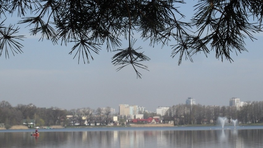 Aeratory na Jeziorze Paprocańskim.