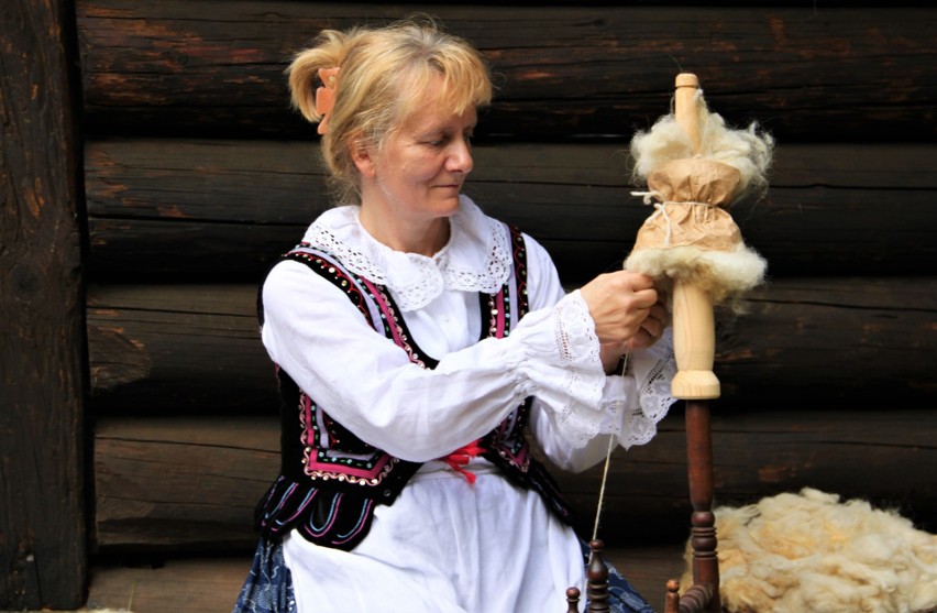 Nowy Sącz. Otwarcie nowego sektora w sądeckim skansenie [ZDJĘCIA]