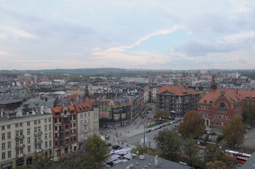 Jak wyglądają Katowice z dachu hotelu Silesia? [ZOBACZCIE ZDJĘCIA]