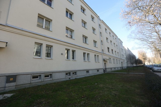 Celem krakowskiej Społecznej Agencji Najmu ma być zwiększenie oferty mieszkaniowej dla osób o średnich i niższych dochodach. mieszkańcy mogą wypełniać ankiety związane z tym projektem (zdjęcie ilustracyjne)