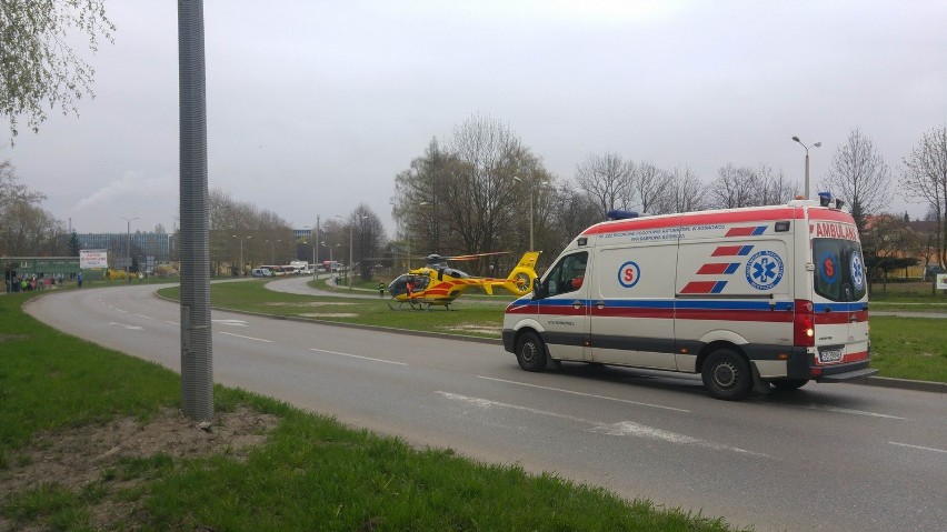Wypadek w Dąbrowie Górniczej: 5 osób rannych, potrzebny był śmigłowiec LPR