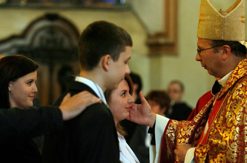 Biskupi podkreślają wagę udziału rodziców w przygotowaniach....