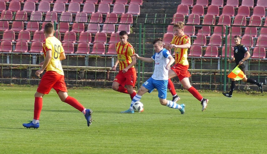 Korona Kielce wygrała z Hutnikiem Kraków w Centralnej Lidze Juniorów do 18 lat. Mecz obejrzał były reprezentant Polski [ZDJĘCIA] 