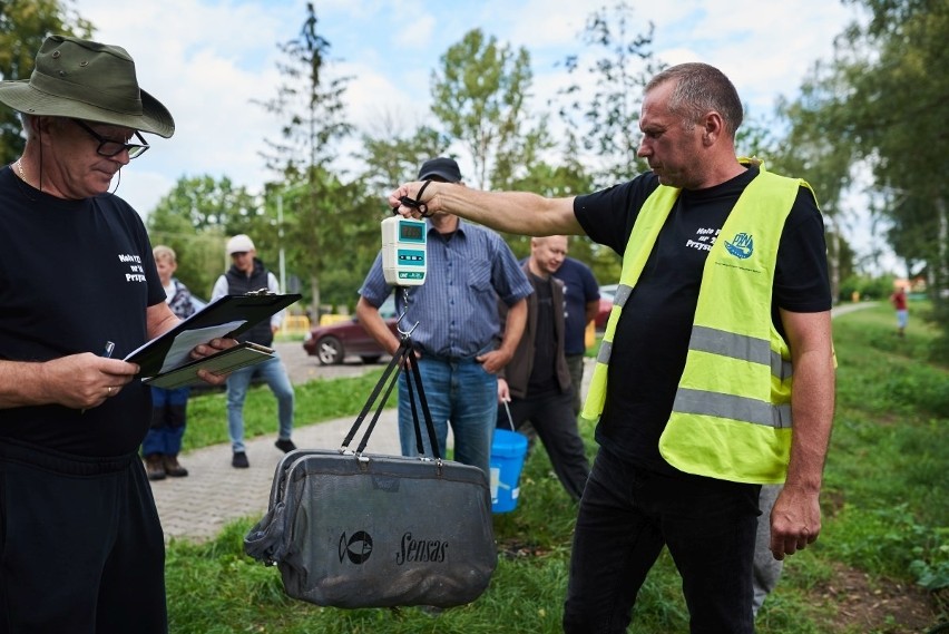 Sympatycy wędkowania uczestniczyli w niedzielę corocznie...