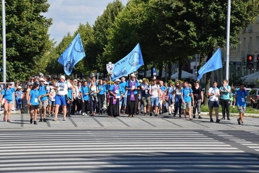 Pielgrzymka Krakowska dotarła na Jasną Górę [ZDJĘCIA]