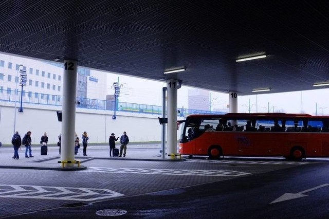 Połączenia autobusowe PKS ze Śremu do Poznania zostaną zawieszone od 1 marca.