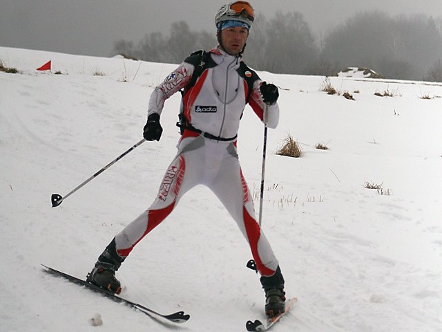 Zawody w narciarstwie wysokogórskimW Ustrzykach Górnych rozegrano zawody w narciarstwie wysokogórskim ratowników TOPR i GOPR.