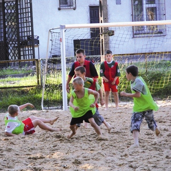 Mini turniej żaków, uczestników "Piłkarskich Wakacji&#8221;