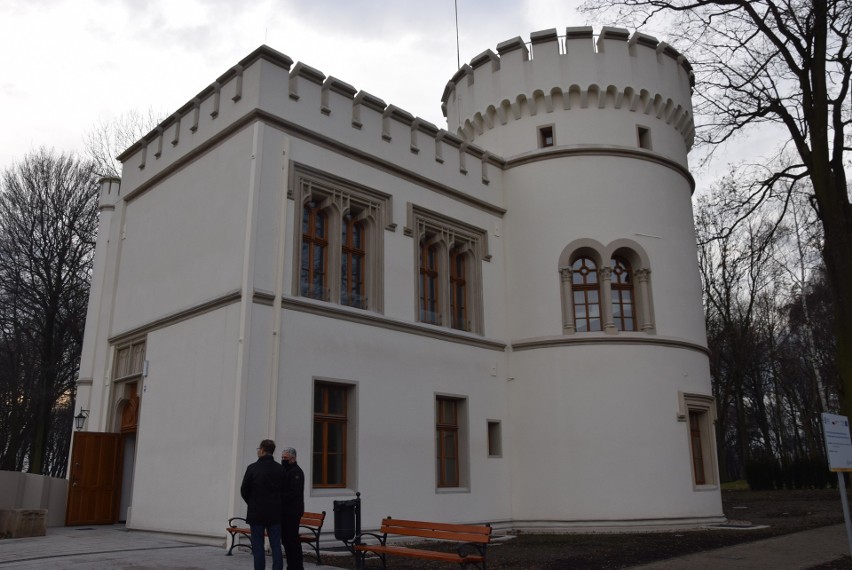 Koniec prac w zameczku w Miechowicach. W przyszłym roku wystawa o Tiele-Wincklerach i imprezy kulturalne. Zobaczcie zdjęcia ze środka