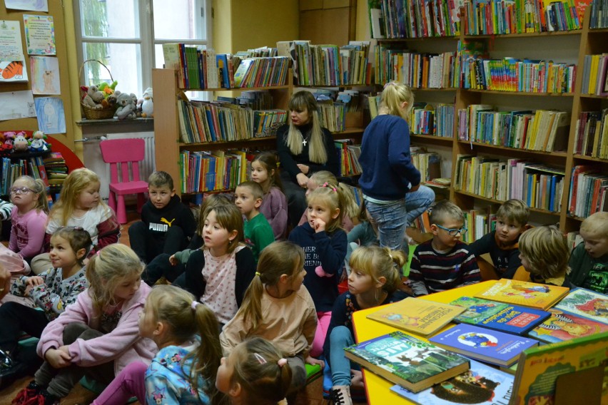 W Miejskiej Bibliotece Publicznej w Lipnie świętowano Dzień Pluszowego Misia! 