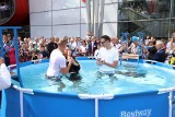 Tysiące osób na Kongresie Świadków Jehowy w Targach Kielce. Były wykłady i chrzest