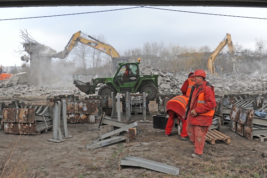 Estakada katowicka: Trwa rozbiórka jednego z wiaduktów