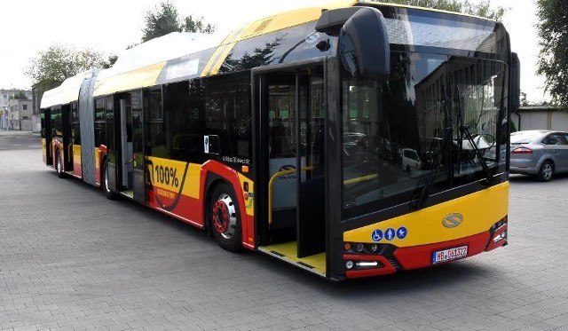 Autobus elektryczny Poznań testował jesienią 2017 r.