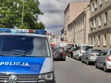 Co się stało na ul. 8 Marca w Rzeszowie? Na miejscu była karetka i policja [ZDJĘCIA INTERNAUTKI]