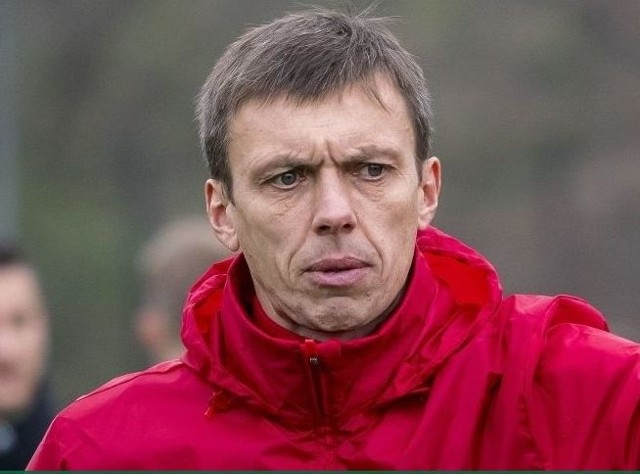 -Nie jesteśmy zadowoleni z wyniku. Nie o to nam chodziło - powiedział po meczu z Koroną Kielce trener Śląska Paweł Barylski.