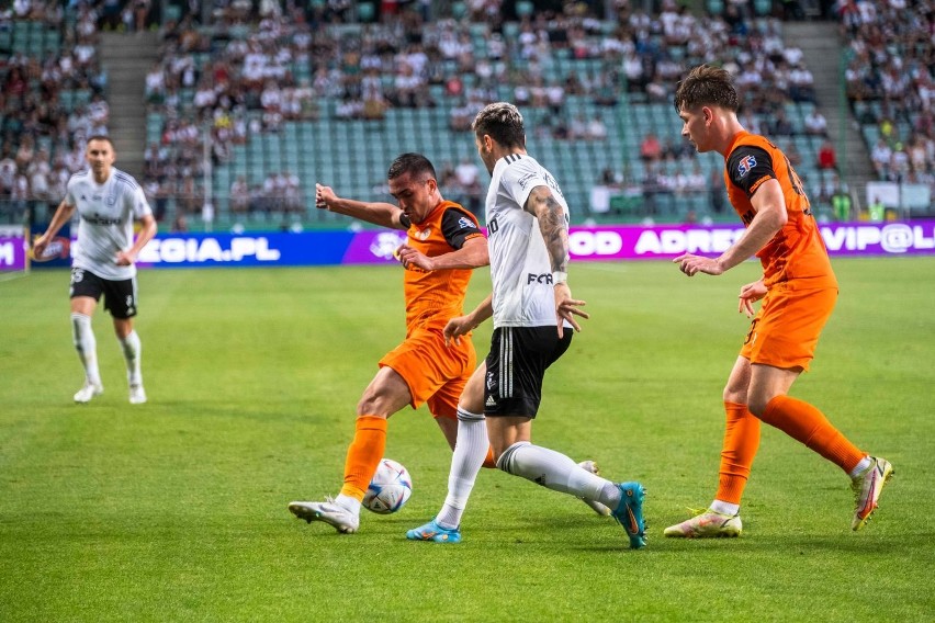 W lipcu Legia wygrała z Zagłębiem 2:0