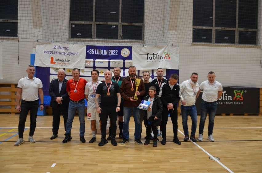Piłkarze Lublinianki zwyciężyli w II Ogólnopolskim Turniej Piłki Nożnej Halowej +35 Lubelskie 2022 