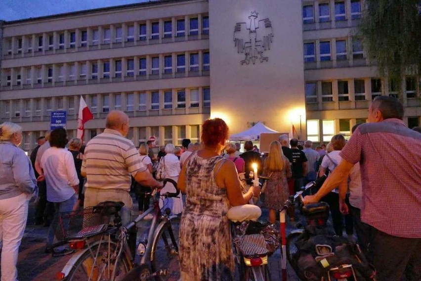 Manifestacja w obronie polskich sądów w Częstochowie