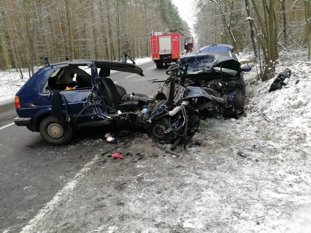 Do  groźnego wypadku doszło w czwartek rano na drodze krajowej nr 48 z Tomaszowa Maz. do Spały.