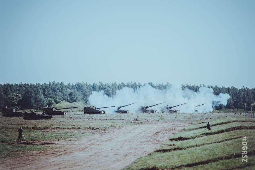 Zobacz "Jesienny ogień" - pierwszy otwarty dynamiczny pokaz wojskowy na poligonie w Orzyszu - WIDEO