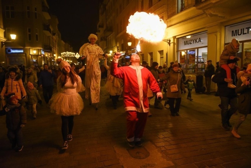 Na zdjęciu - Toruń w okresie Świąt Bożego Narodzenia