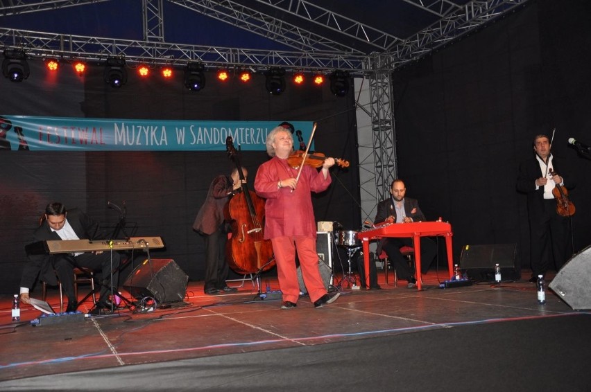 "Diabelski skrzypek" i mistrzowie na muzycznym festiwalu w Sandomierzu