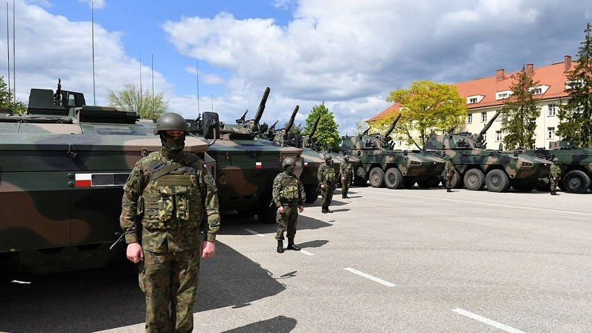 Wojsko Polskie otrzyma nowy sprzęt i mundury od Ministerstwa Obrony Narodowej (zdjęcia)