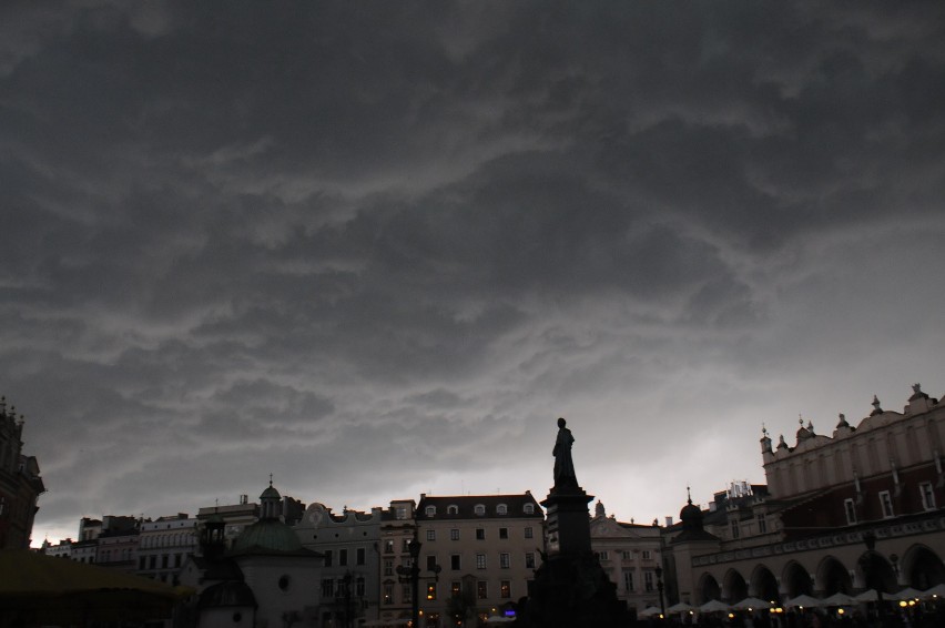 Pogoda w Krakowie: burze i upały. Fala upałów dotarła do...