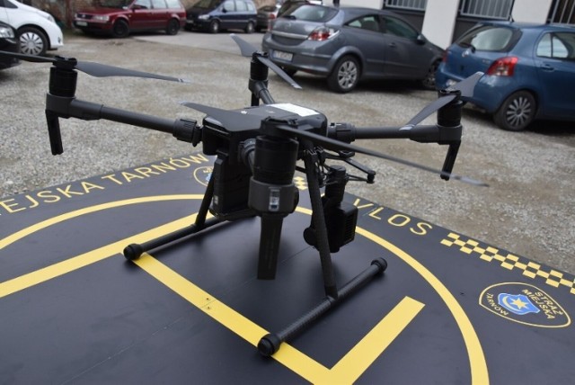 Tak prezentuje się dron Straży Miejskiej w Tarnowie. Ale tam wydano na ten cel ponad 100 tys. zł