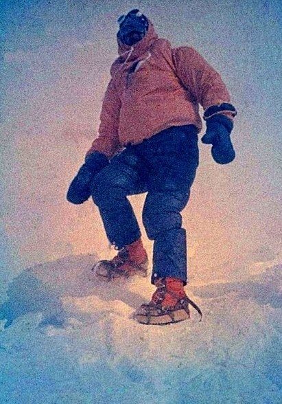 Krzysztof Wielicki na wierzchołku Everestu