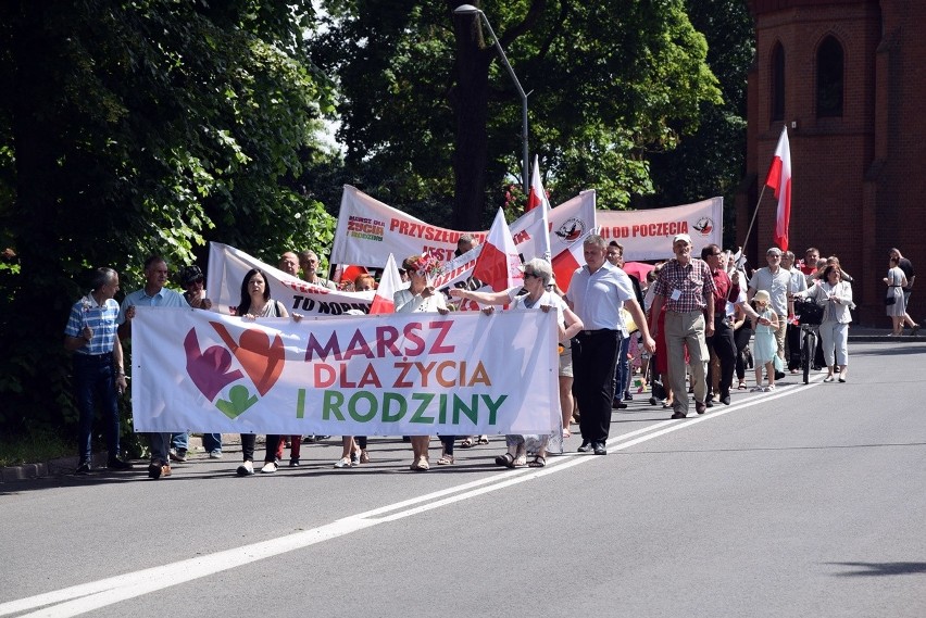 Po Stargardzie przeszedł "Marsz dla Życia i Rodziny" [ZDJĘCIA]