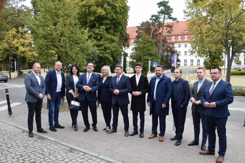 Pomorscy kandydaci PiS do parlamentu zakończyli kampanię wyborczą w Sopocie