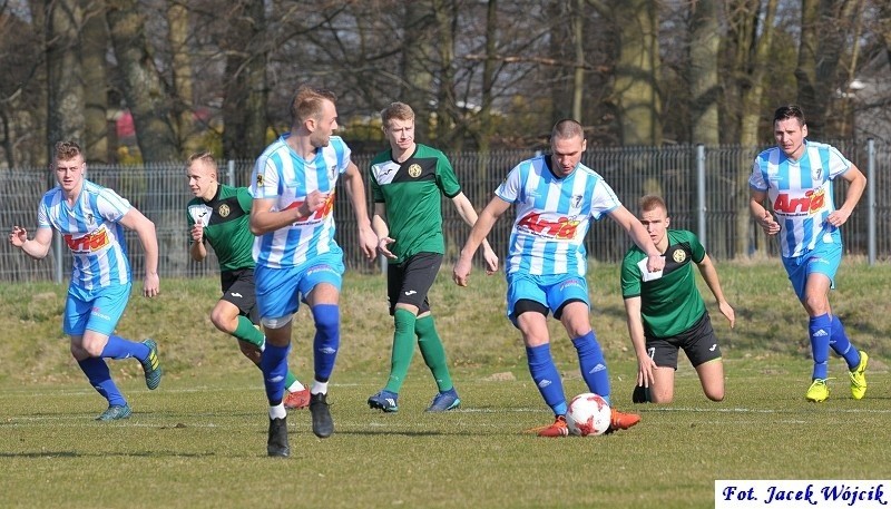 IV liga: Leśnik Manowo - MKP Szczecinek 0:2 [ZDJĘCIA]